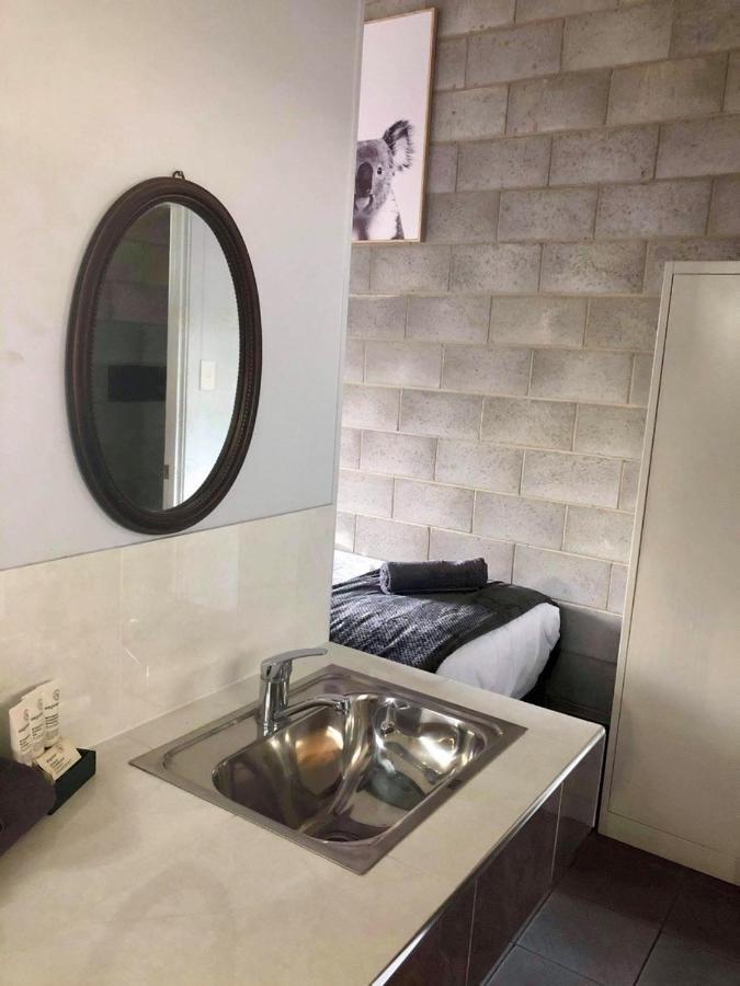מלון סטאנטהורפה Granite Belt Cabins מראה חיצוני תמונה